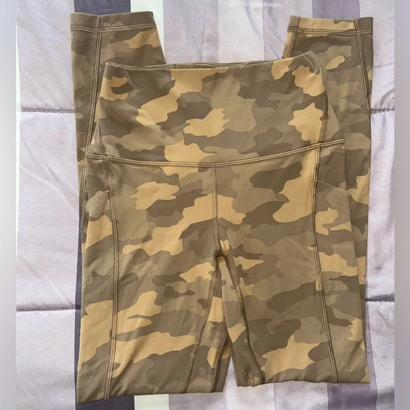 Lululemon Align High-Rise Pant with Pockets 25" Heritage 365 Camo Beige Multi- 4 - Picture 9 of 13